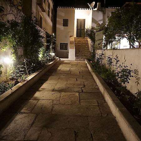 Гостьовий будинок Two Olive Trees Spetses Town Екстер'єр фото