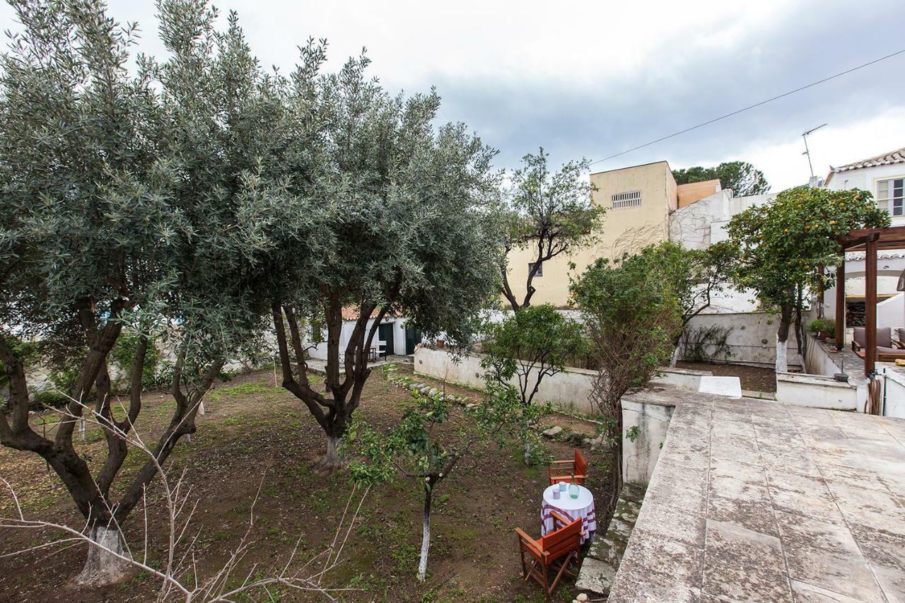 Гостьовий будинок Two Olive Trees Spetses Town Екстер'єр фото