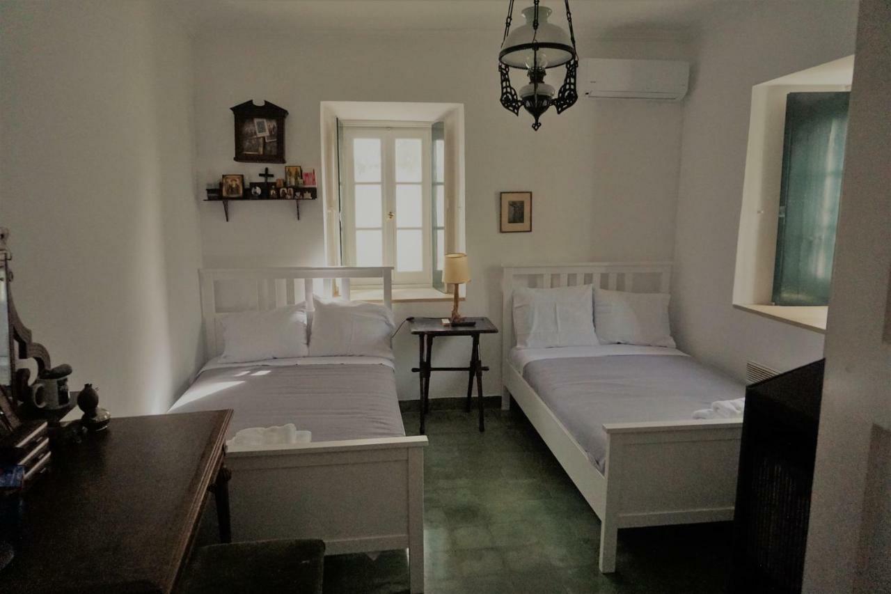 Гостьовий будинок Two Olive Trees Spetses Town Екстер'єр фото